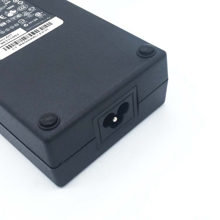 HP 613768-001 Chargeur / Alimentation